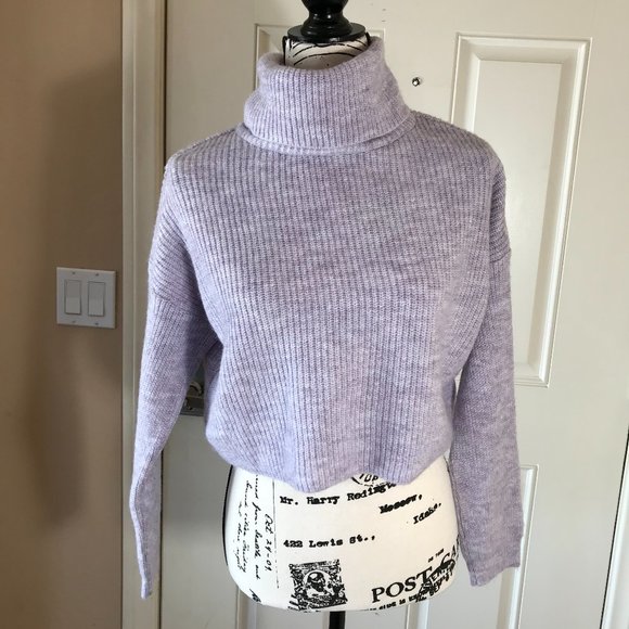 NWT SUN + MOON Long Sleeve BOXY Turtleneck Sweater - Picture 2 of 4